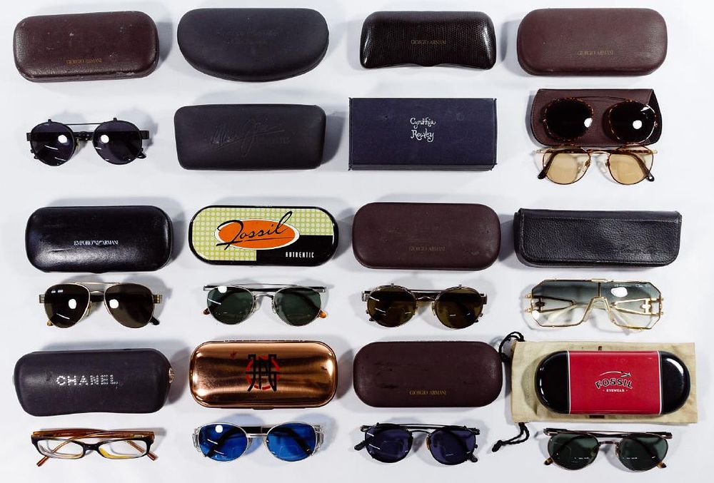 Lot 428: Sunglass and Case Assortment