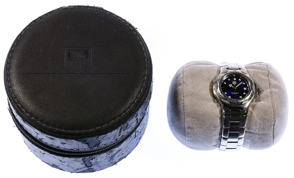 Lot 449: Tag Heuer 'Professional' Stainless Wrist Watch