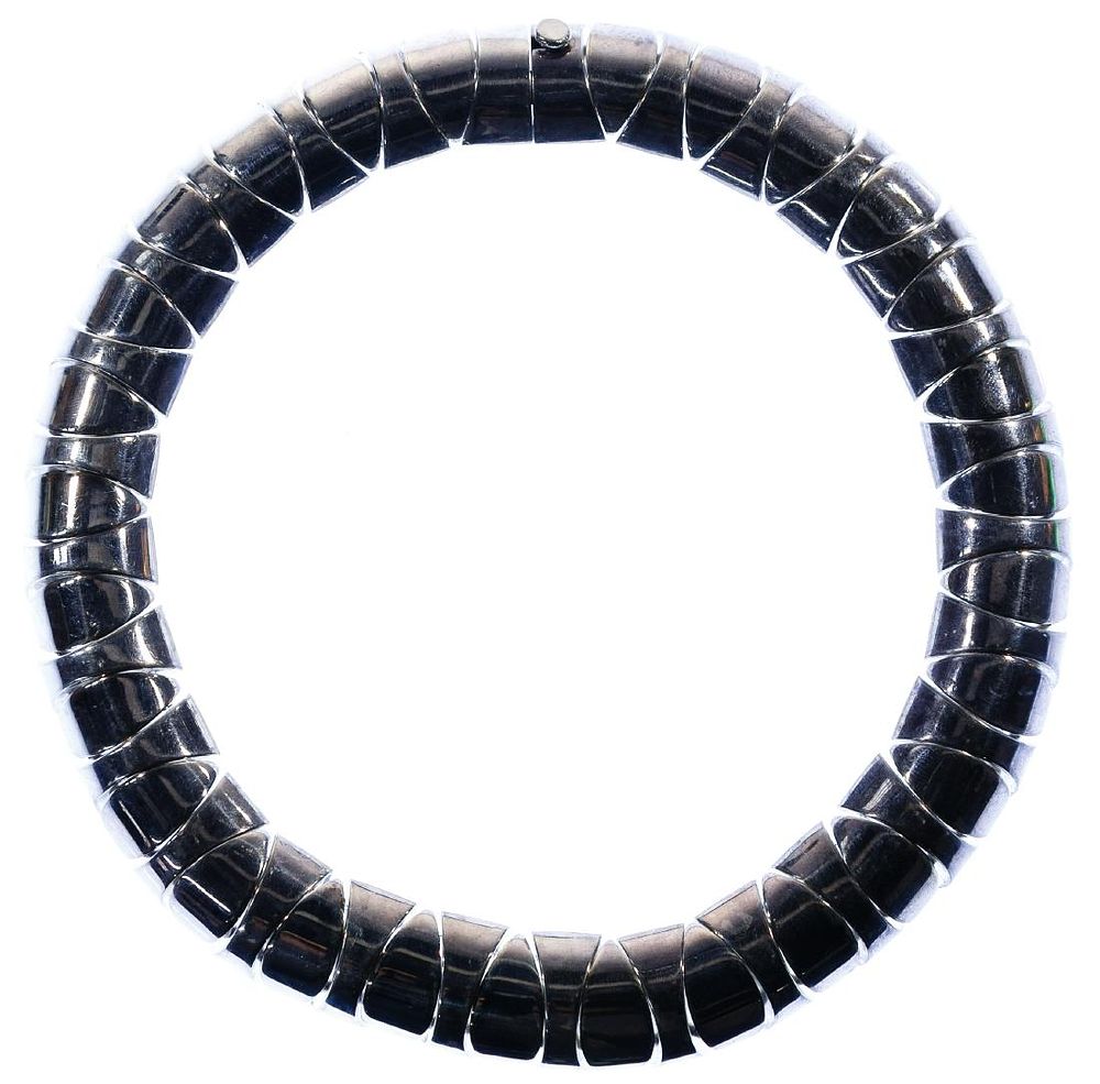 Lot 488: Taxco Sterling Silver Choker Necklace