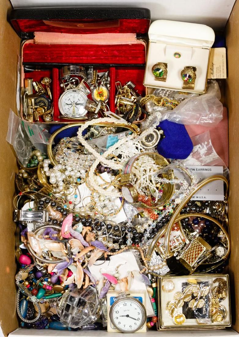 Lot 499: Costume Jewelry Assortment