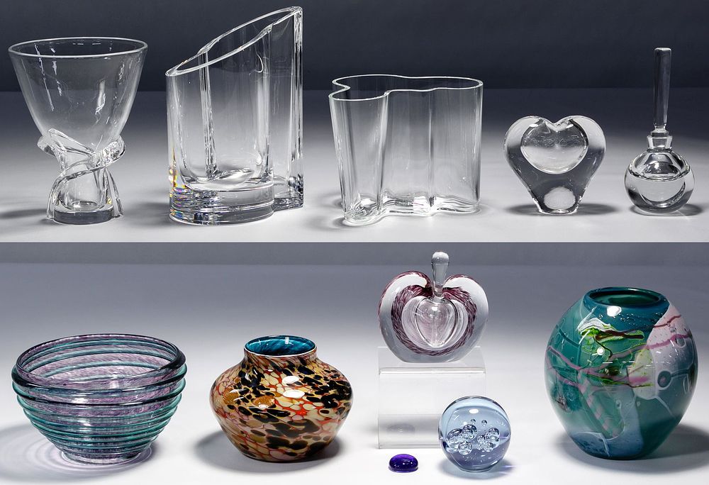 Lot 186: Art Glass Assortment