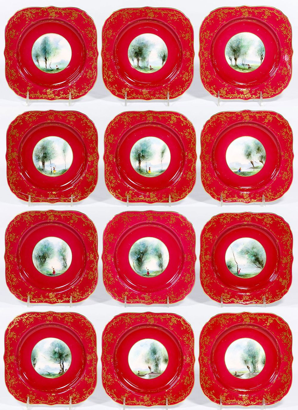 Lot 203: G.H. Evans for Royal Worcester Hand Painted Plates