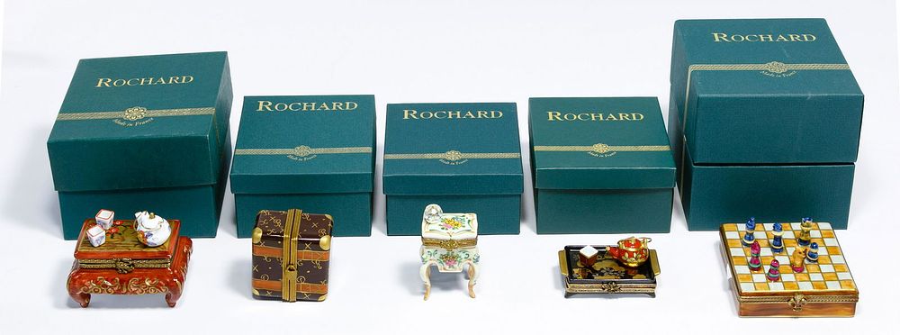 Lot 205: Limoges Trinket Box Assortment