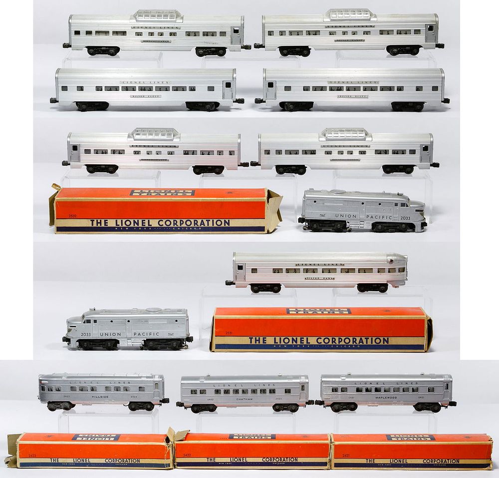 Lot 228: Lionel Model "O" Gauge Train Assortment