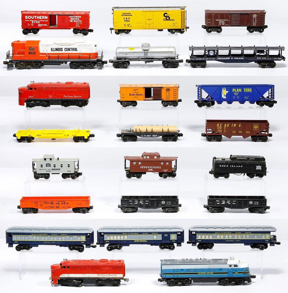 Lot 229: Lionel Model "O" Gauge Train Assortment