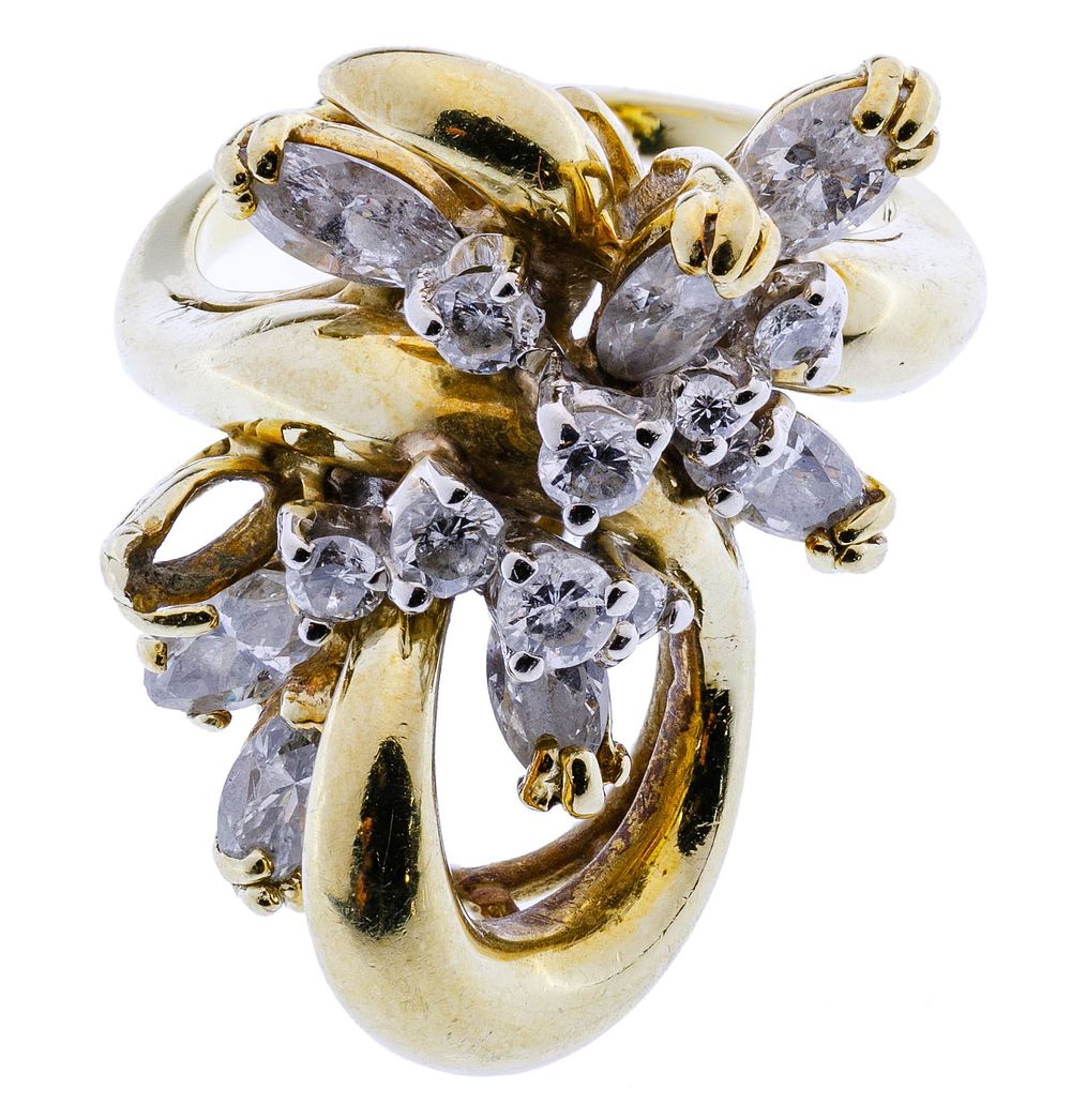 Lot 249: 18k Gold and Diamond Ring