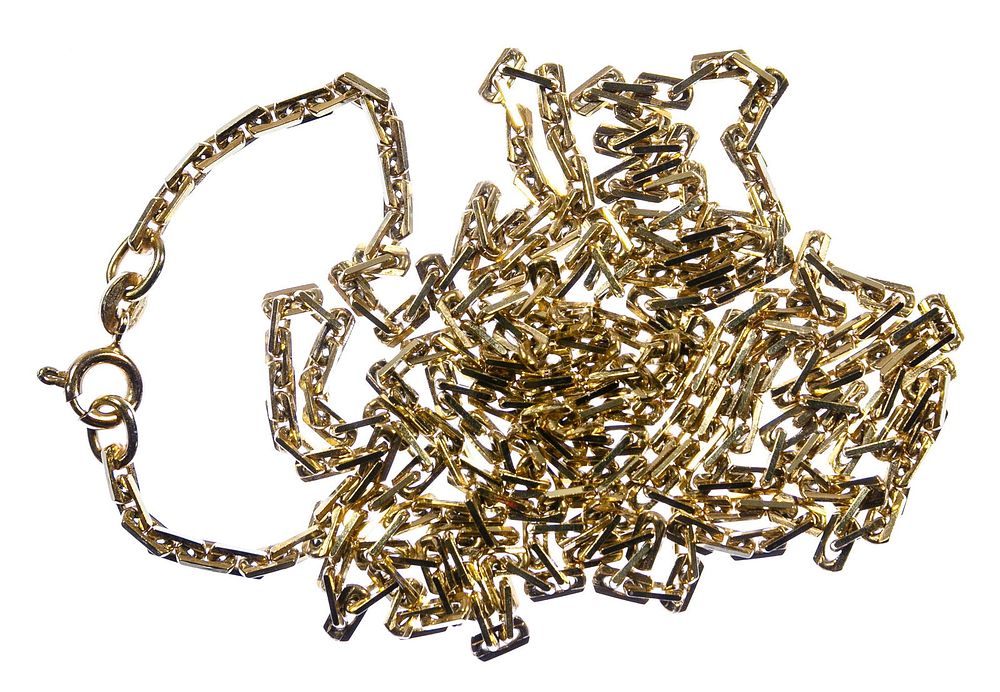 Lot 274: 14k Gold Necklace