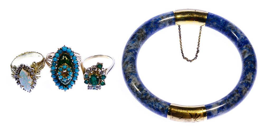 Lot 282: 14k Yellow Gold Assortment