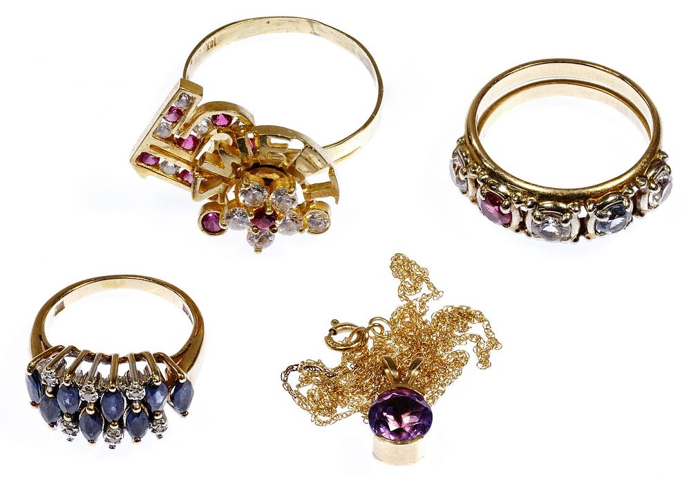 Lot 301: 14k and 10k Yellow Gold Jewelry Assortment