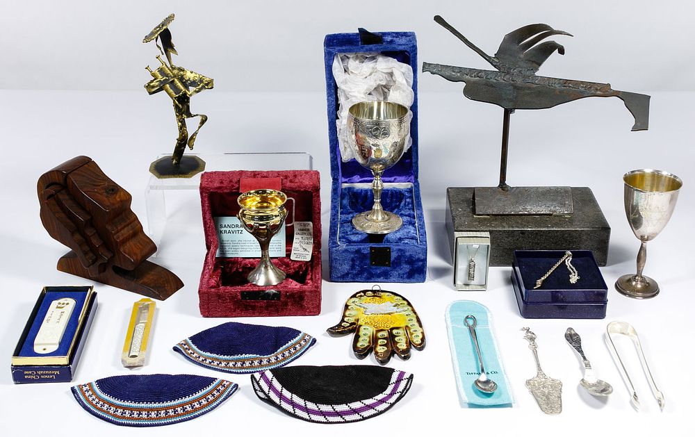 Lot 340: Sterling Silver and Decorative Judaica Assortment