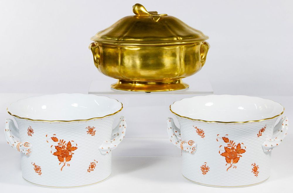 Lot 355: Herend Hand Painted Cache Pots