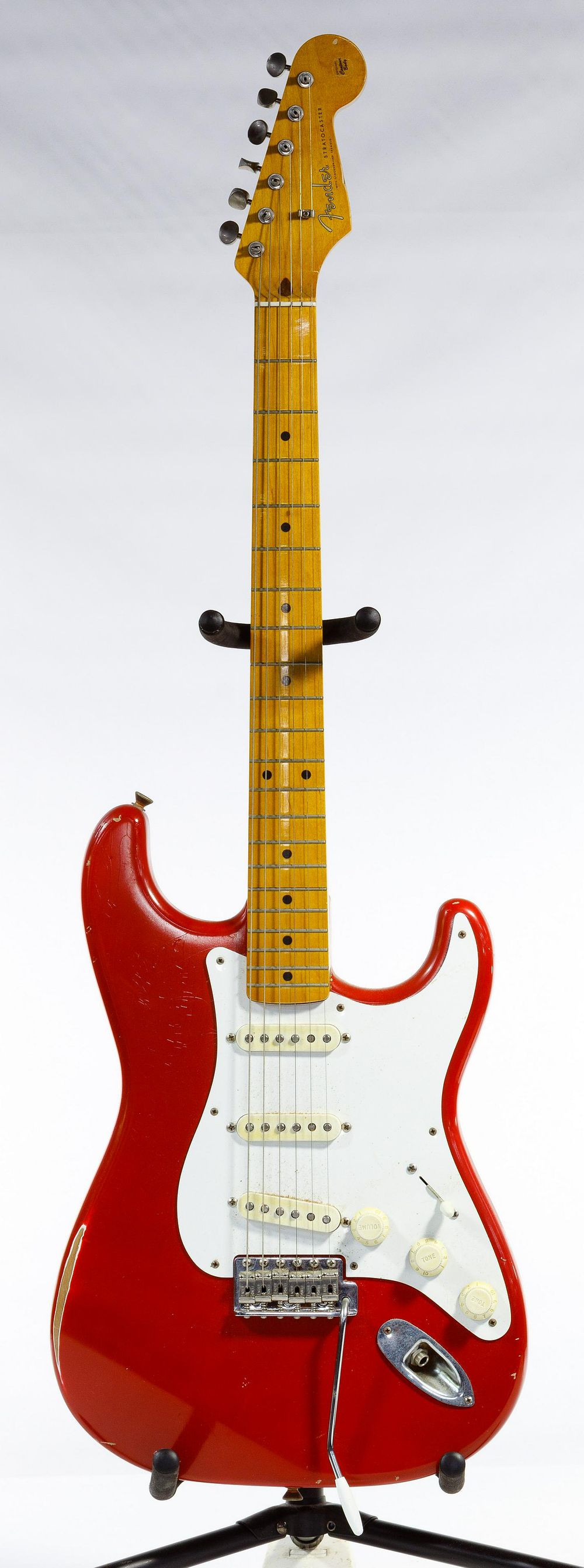 Lot 431: Fender Stratocaster Style Dakota Red Electric Guitar