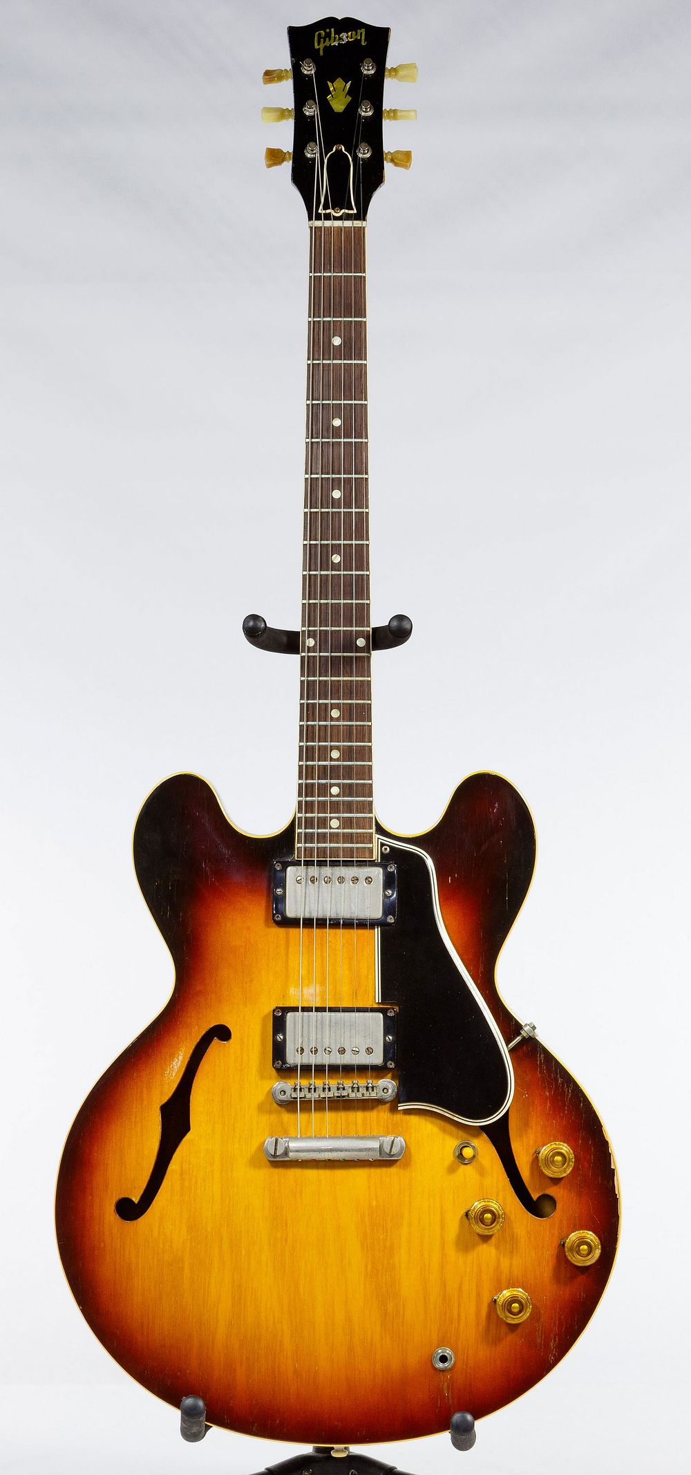 Lot 443: Gibson 1960 ES 335T Electric Guitar
