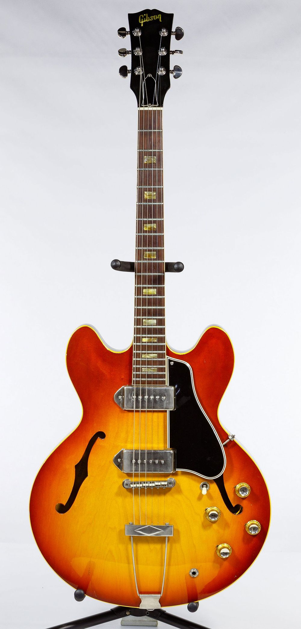 Lot 450: Gibson 1965 ES-330TD Sienna Burst Electric Guitar