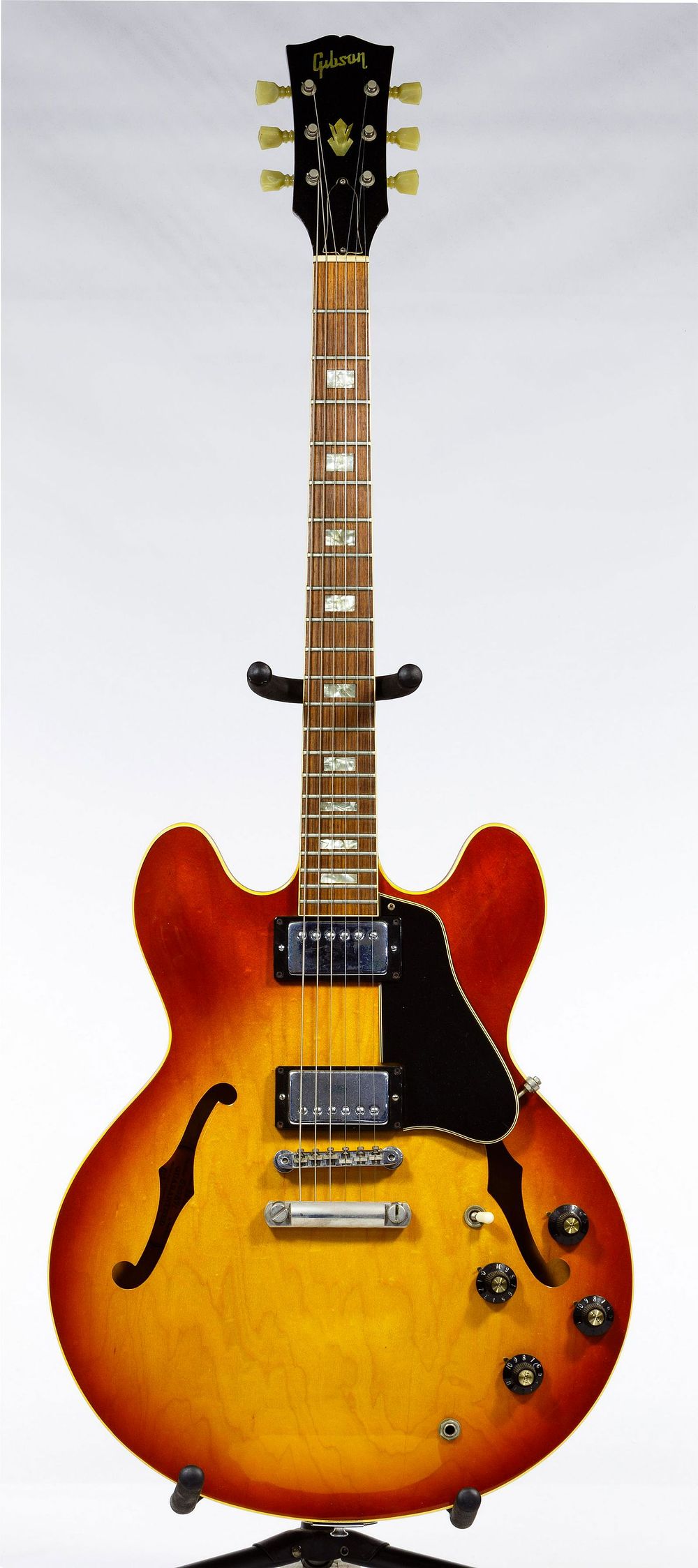 Lot 451: Gibson 1965 ES-335TD Electric Guitar