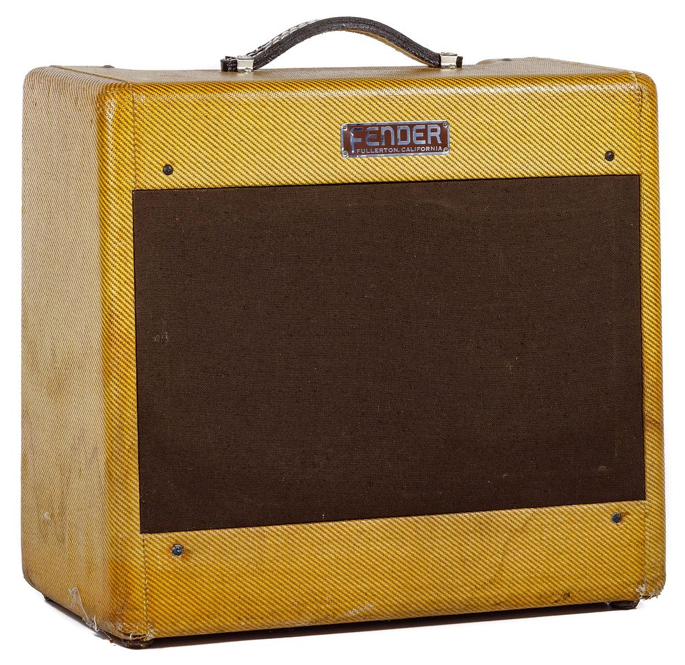Lot 479: Fender 1954 Deluxe Amplifier and Cover