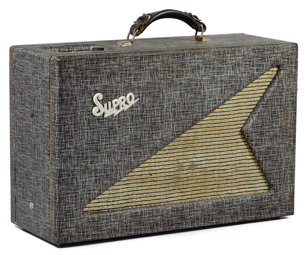 Lot 511: Supro 1961 600R Reverb Amplifier
