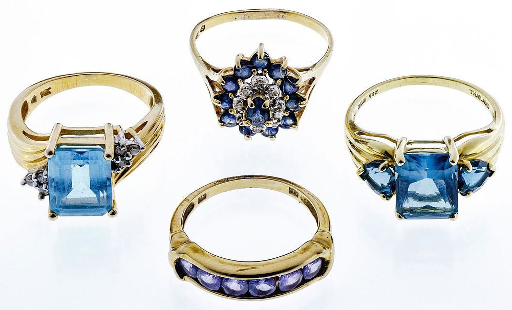 Lot 549: 14k Gold and Gemstone Ring Assortment