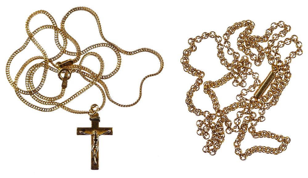 Lot 558: 14k Gold Necklace and Pendant Assortment