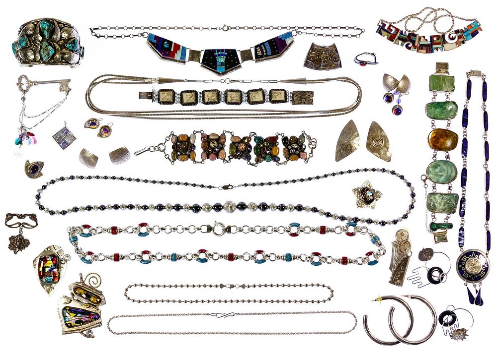 Lot 583: Sterling Silver Jewelry Assortment