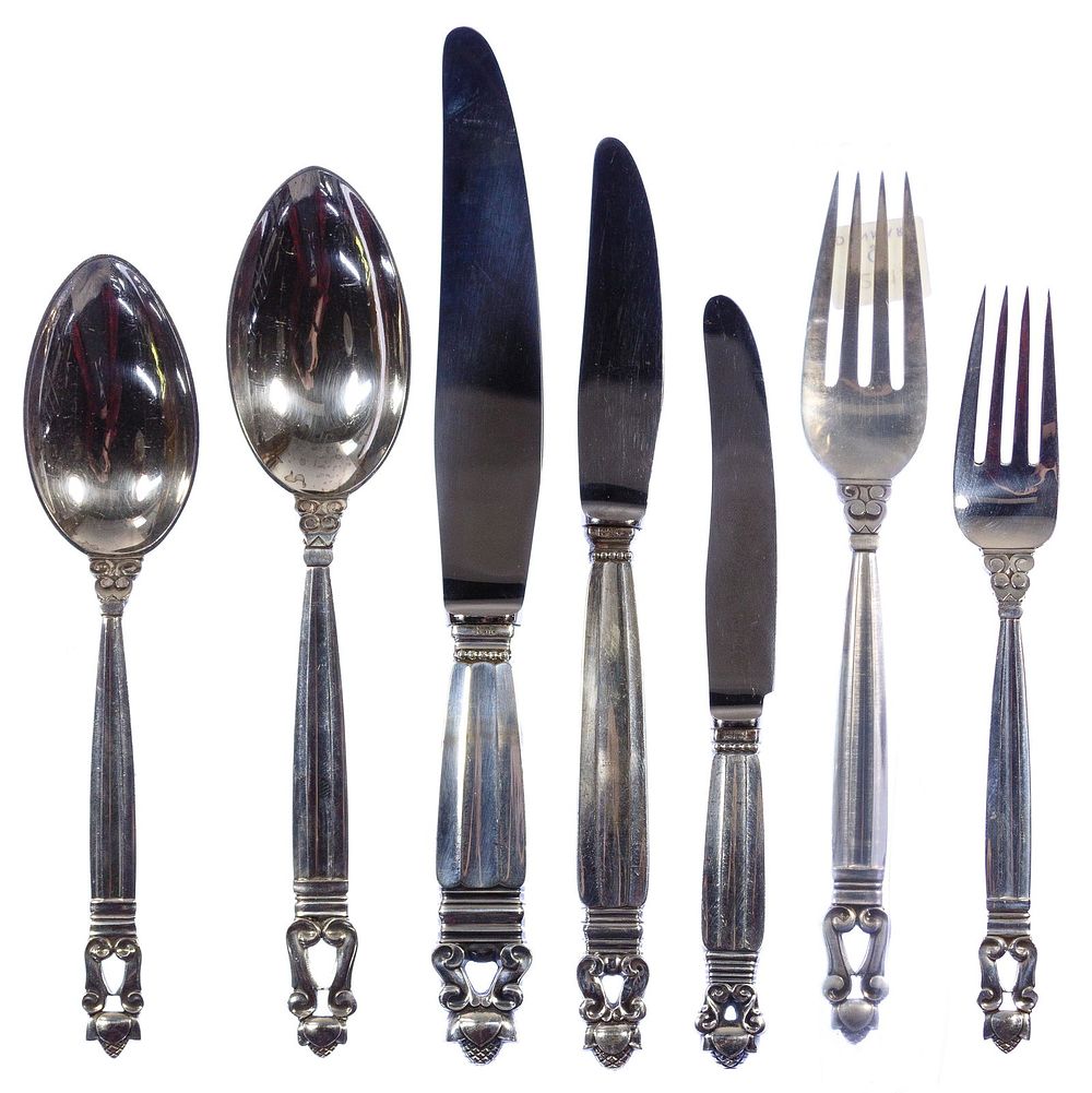 Lot 604: Georg Jensen 'Acorn' Sterling Silver Flatware