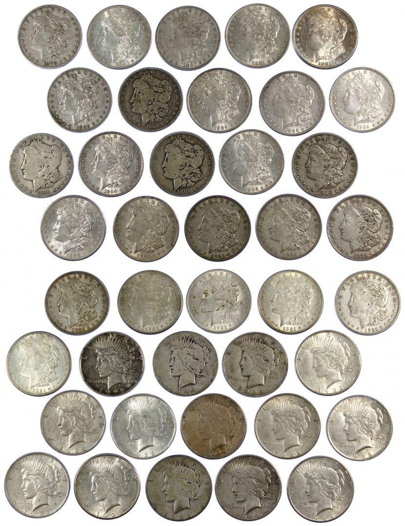 Lot 618: Morgan and Peace $1 Assortment