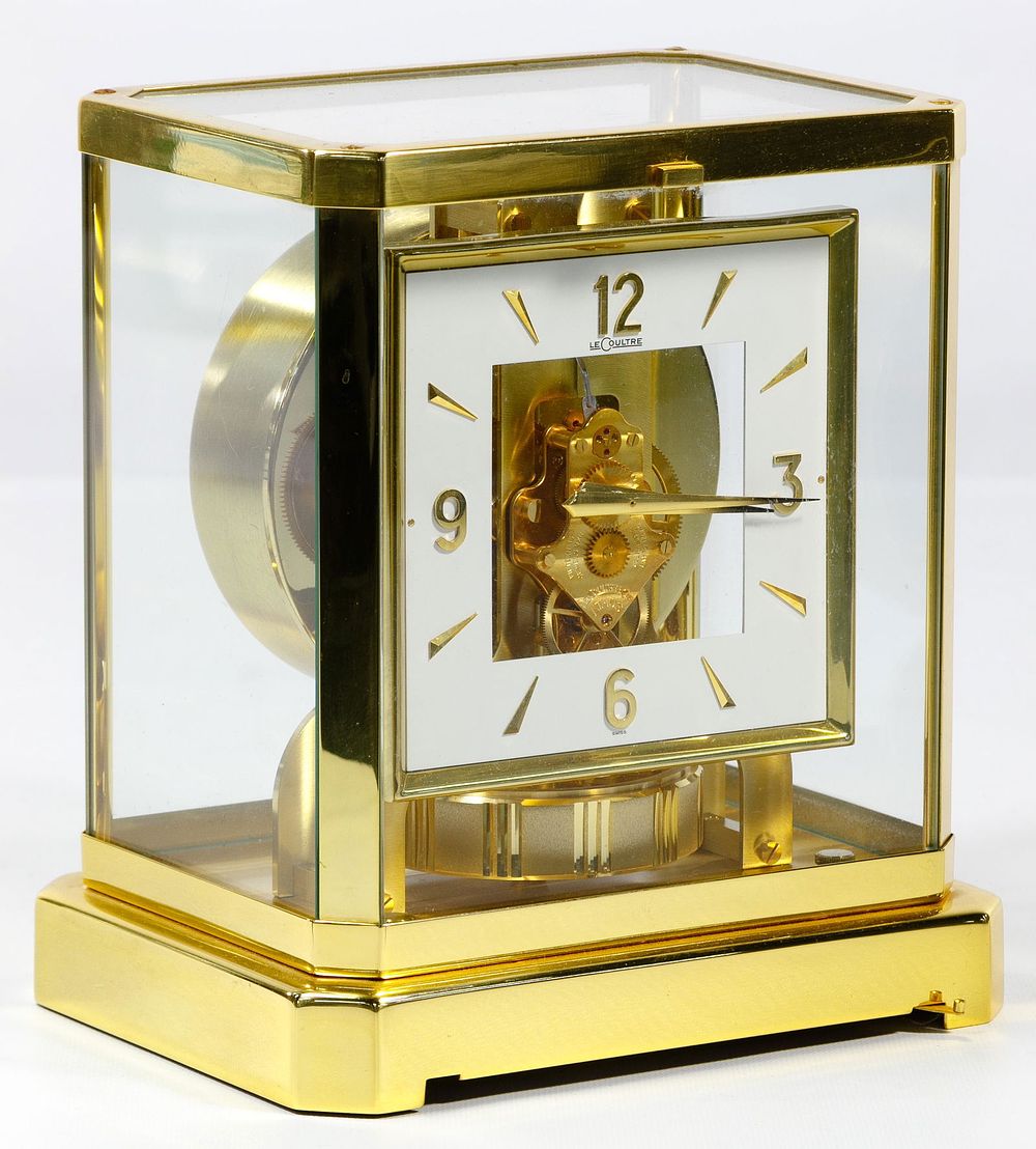 Lot 154: LeCoultre 'Atmos' Mantel Clock