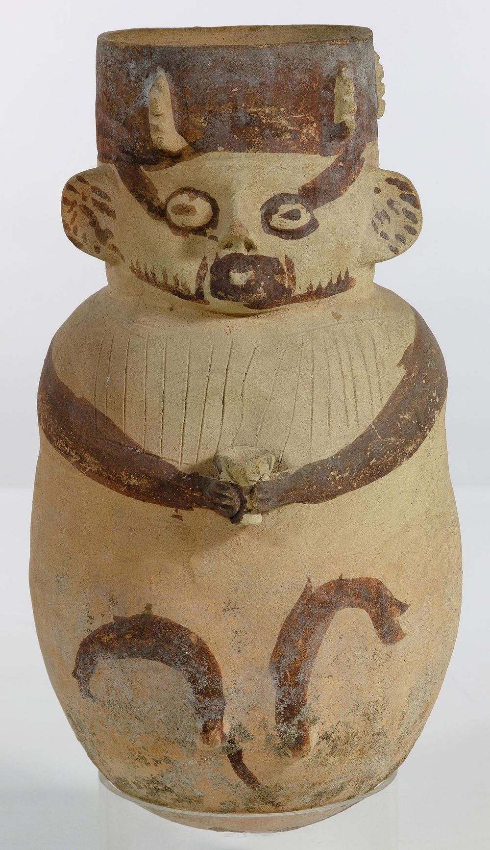 Lot 228: Pre-Columbian Chancay Effigy Jar