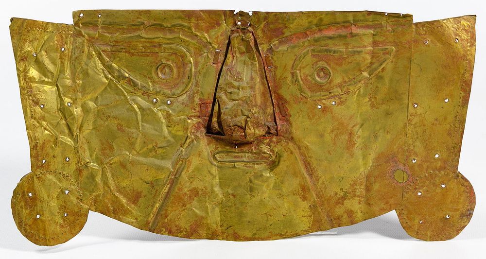 Lot 257: South American Sican Style Funerary Mask