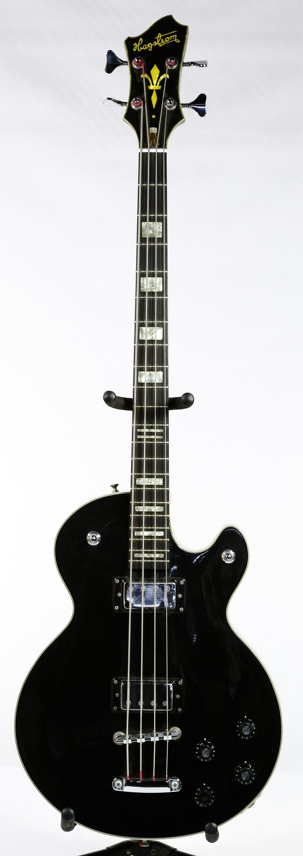 Lot 313: Hagstrom Swede Electric Bass Guitar
