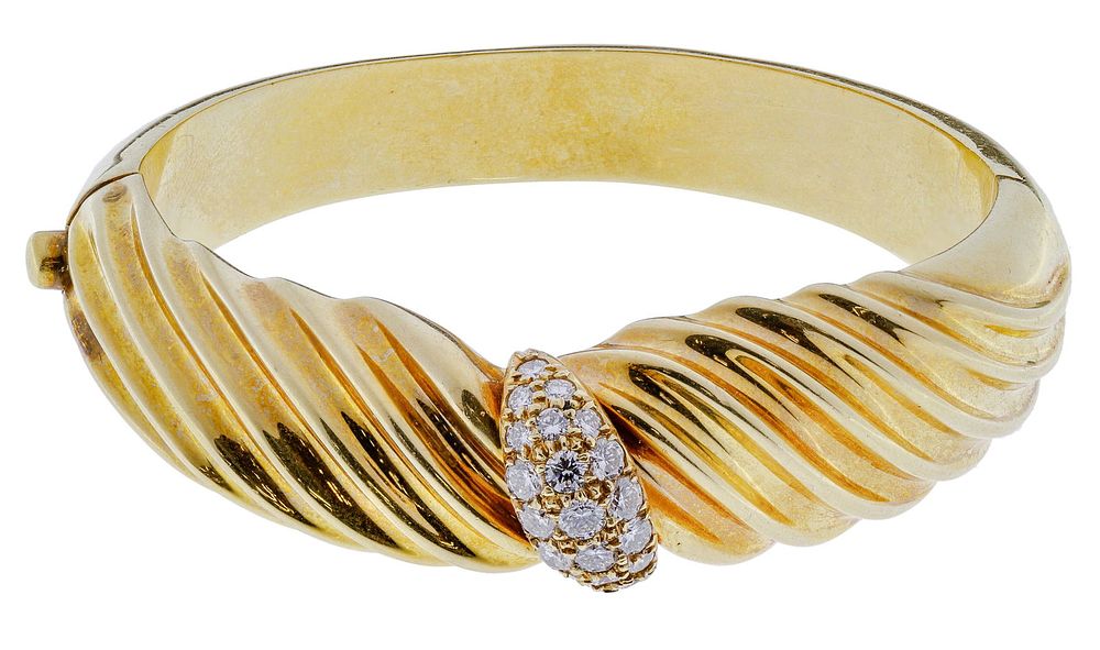 Lot 600: 18k Gold and Diamond Hinged Bangle Bracelet