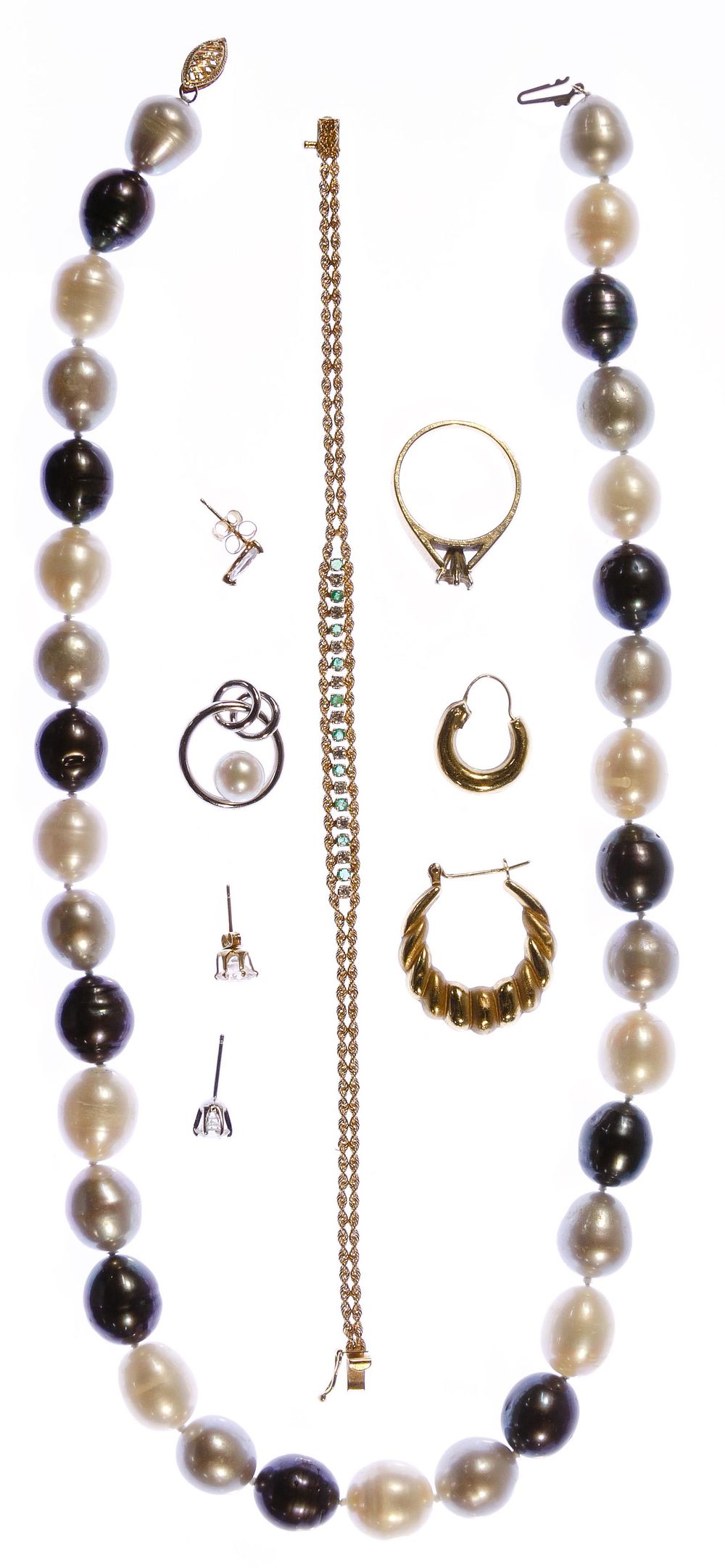 Lot 660: 14k Gold Jewelry Assortment