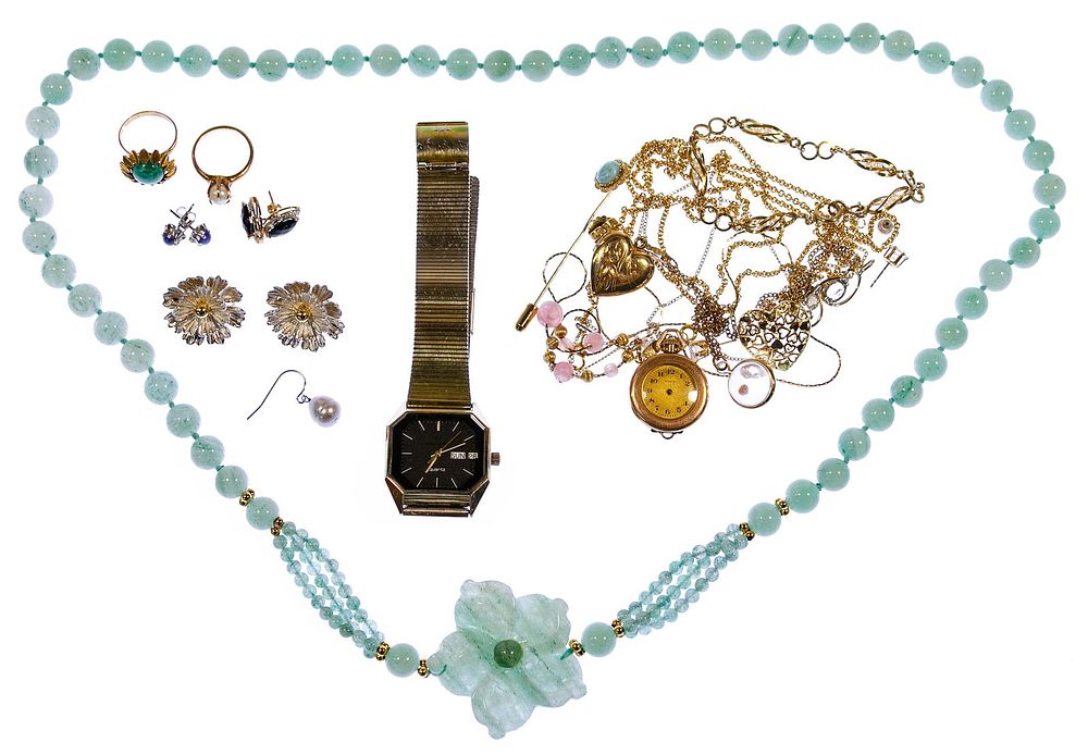Lot 674: 10k Gold, Sterling Silver and Costume Jewelry