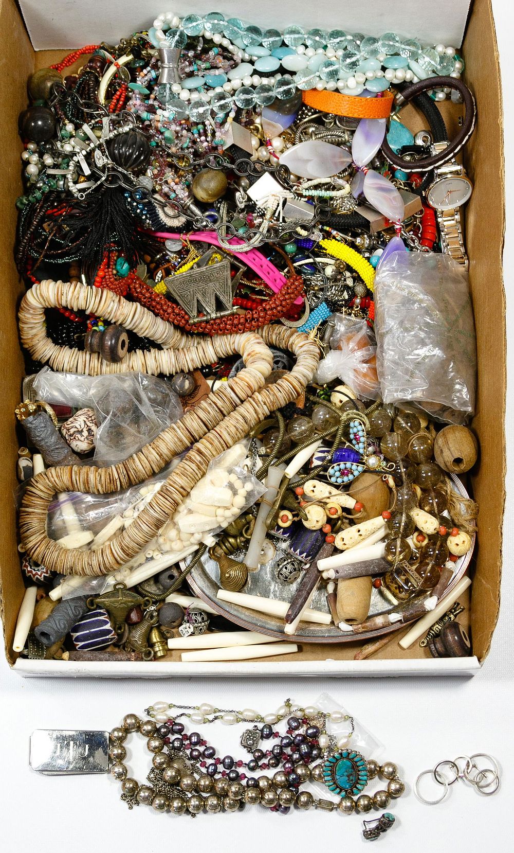 Lot 715: Sterling Silver and Costume Jewelry Assortment