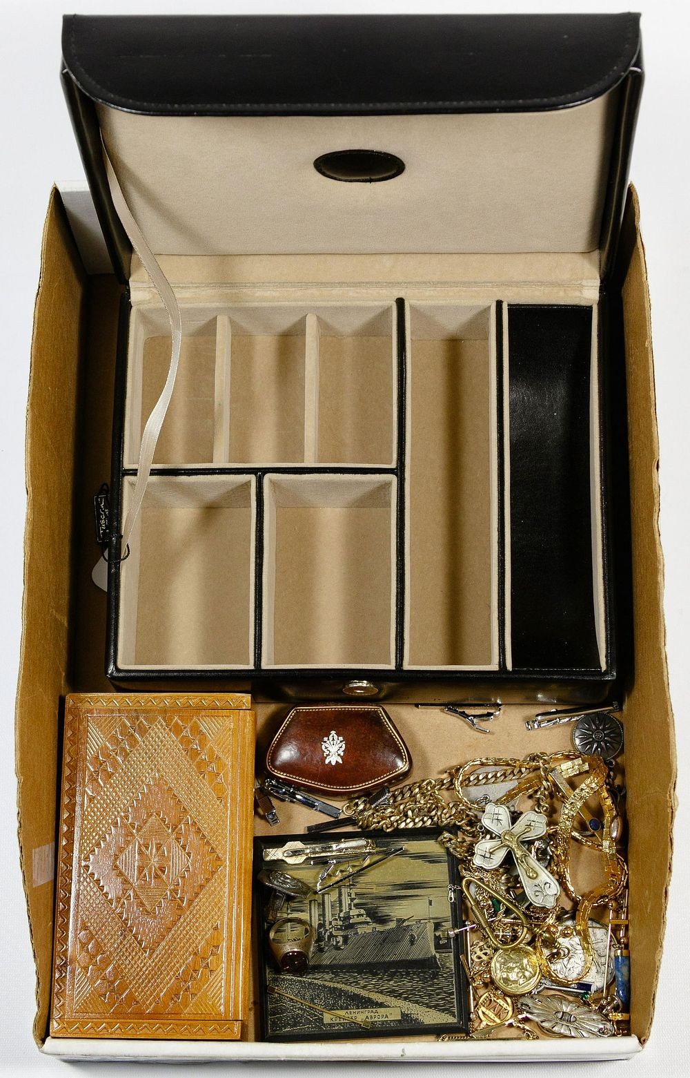 Lot 716: Sterling Silver, Cufflink and Costume Jewelry