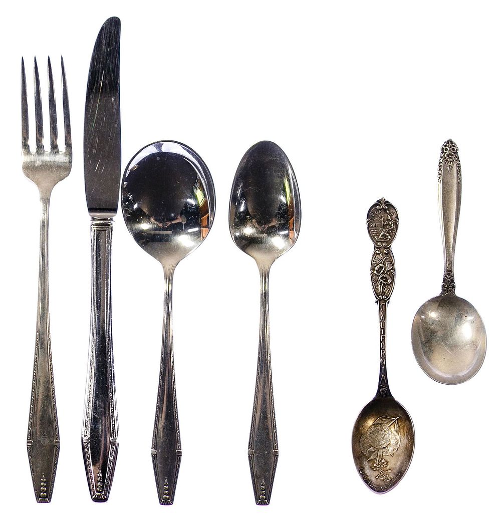 Lot 727: State House 'Formality' Sterling Silver Flatware