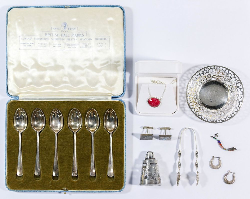 Lot 732: Sterling Silver Hollowware, Flatware and Jewelry