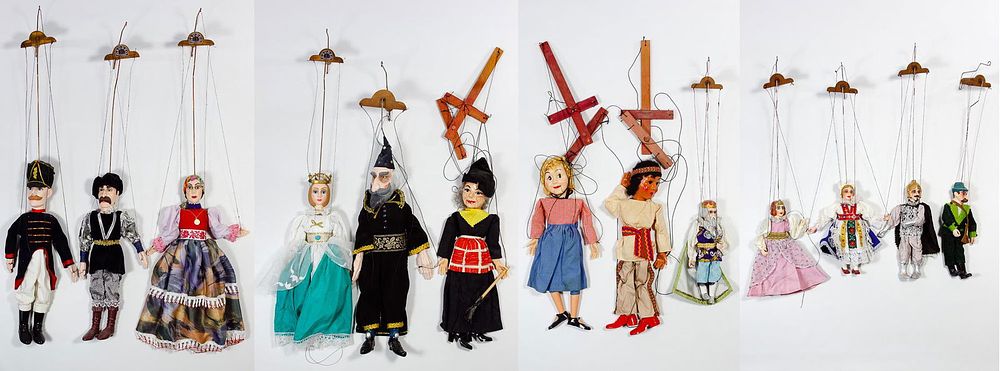 Lot 421: Marionette Puppet Assortment