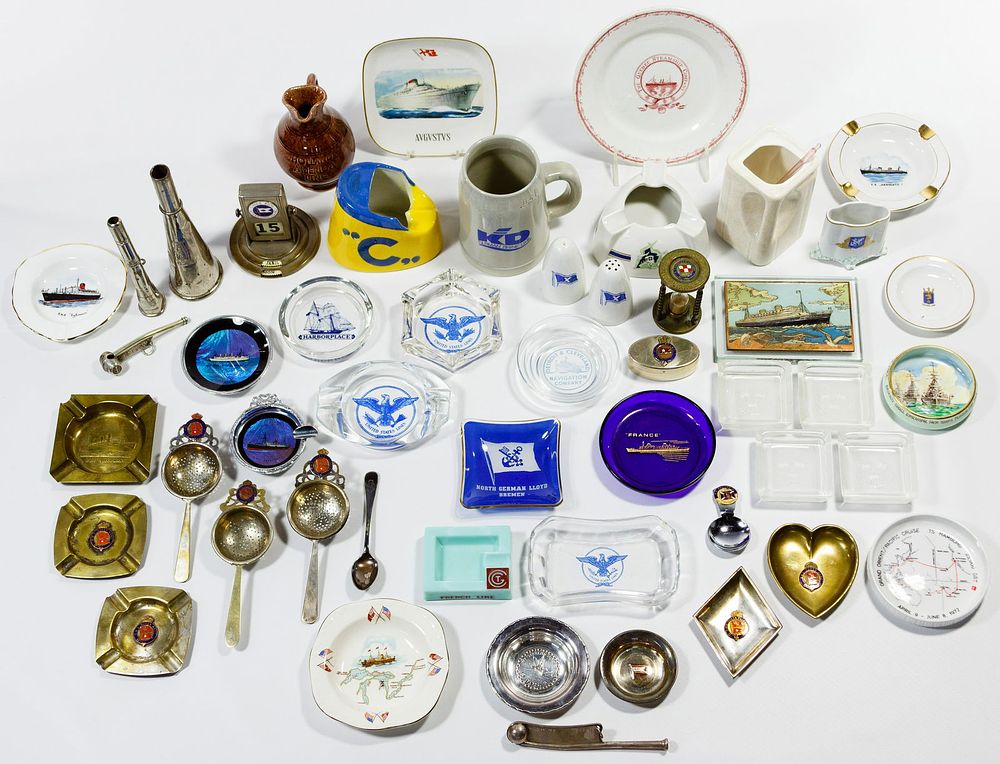 Lot 426: Nautical Souvenir Assortment