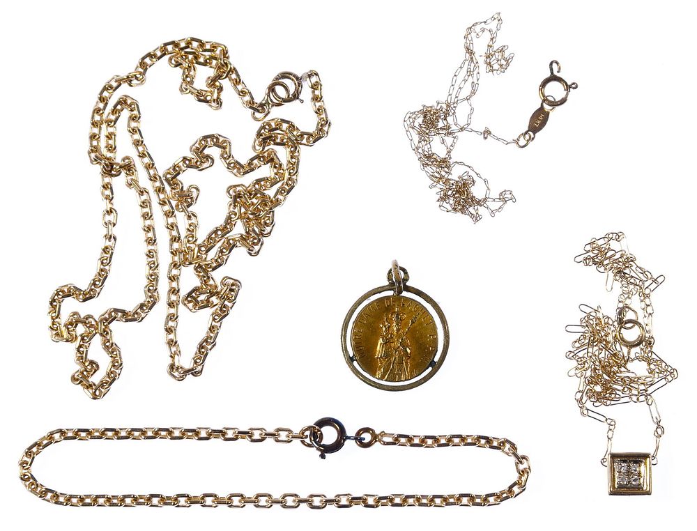 Lot 486: 14k Gold Jewelry Assortment