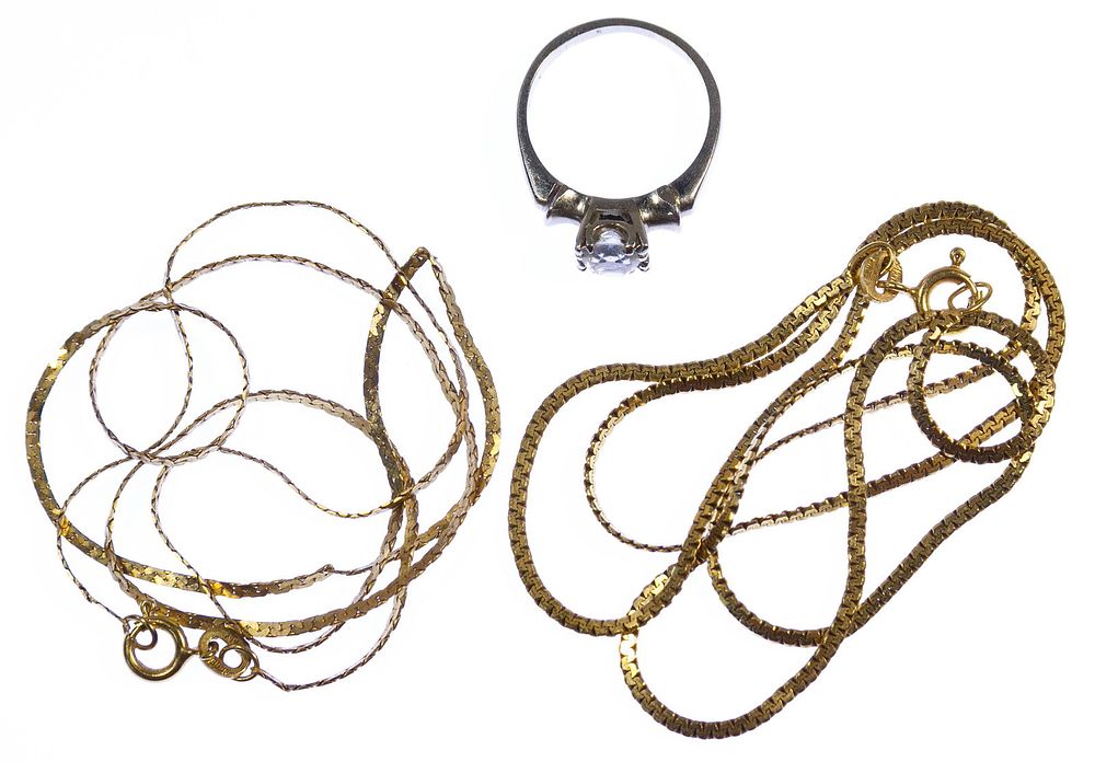 Lot 490: 14k Gold Jewelry Assortment