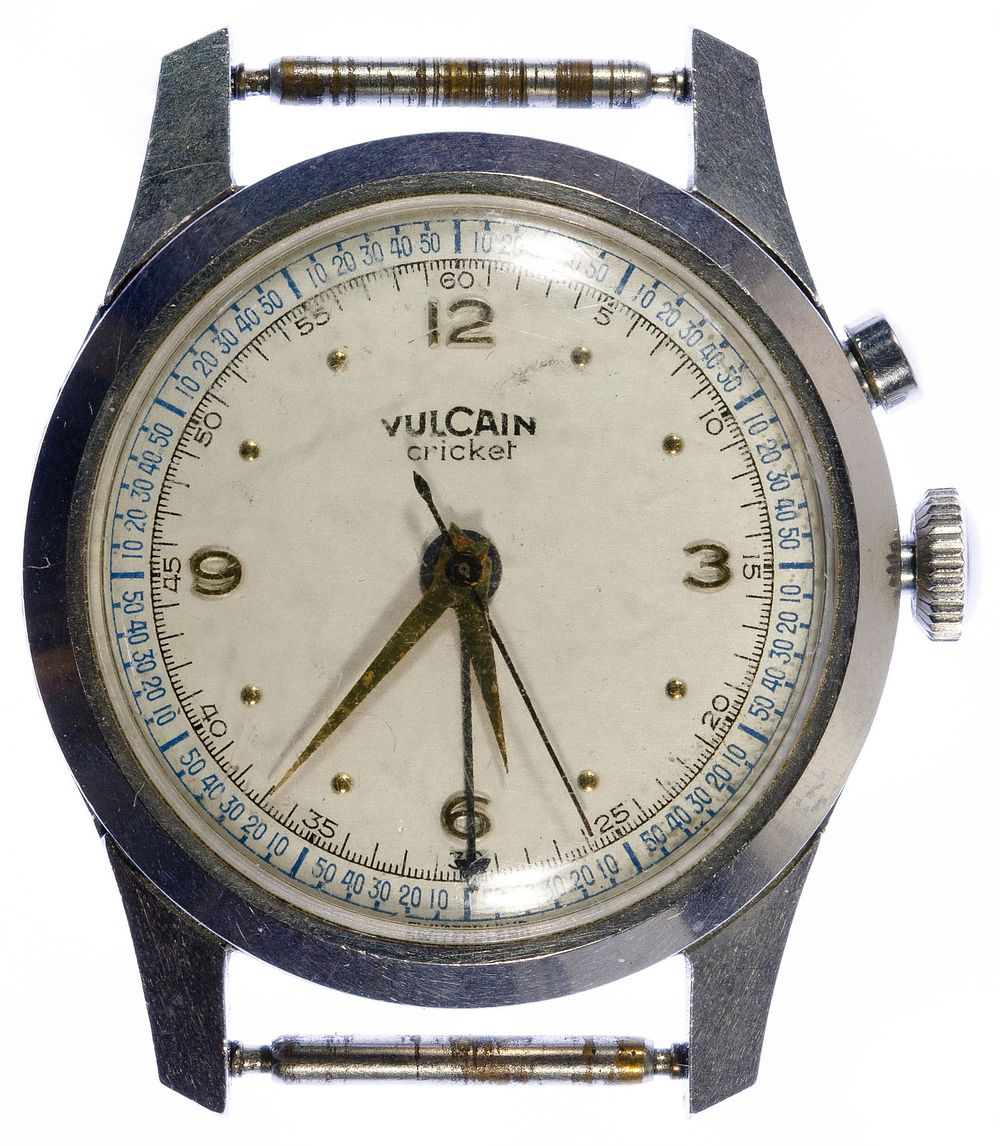 Lot 519: Vulcain 'Cricket' Alarm Wrist Watch