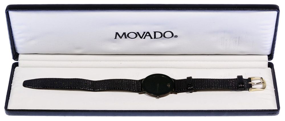 Lot 527: Movado 'Museum' Ladies Wrist Watch
