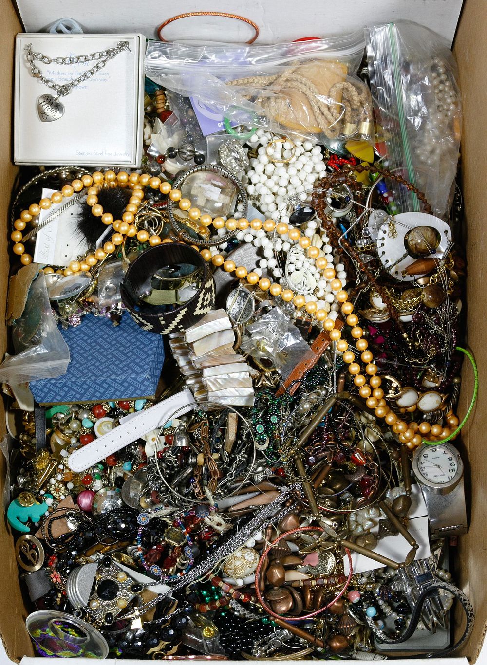Lot 544: Costume Jewelry Assortment