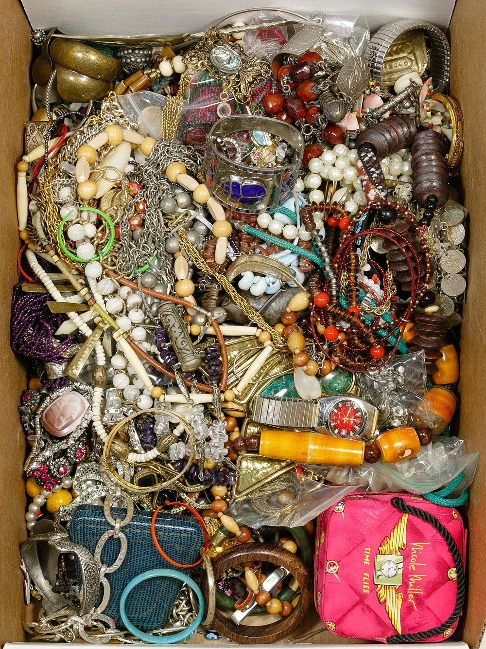 Lot 546: Costume Jewelry Assortment