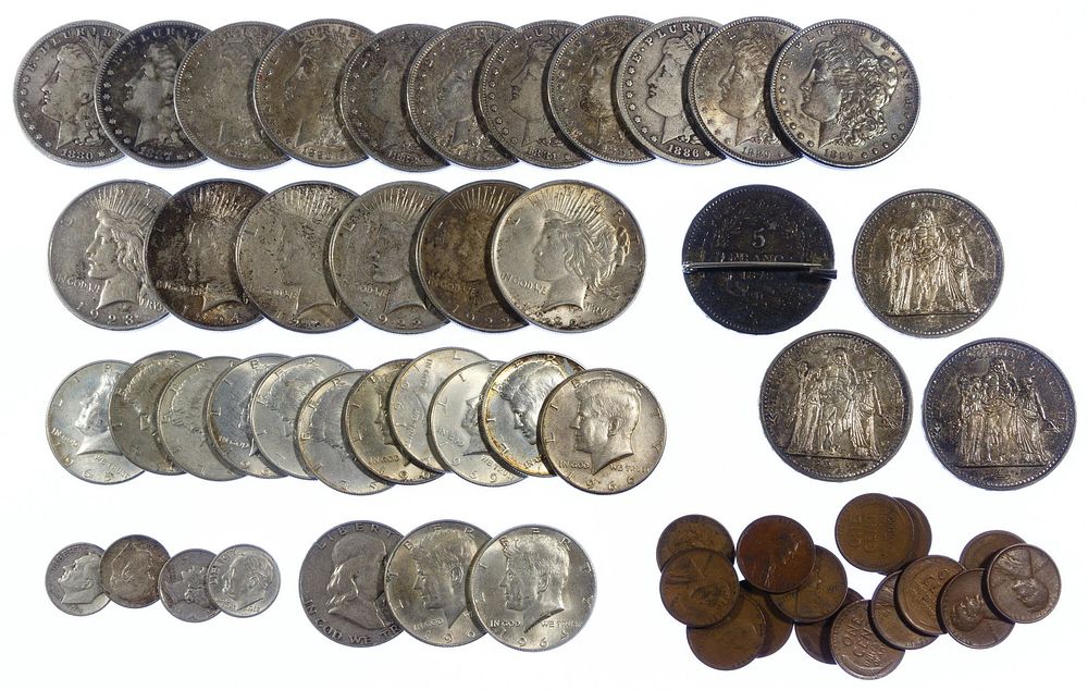 Lot 581: US Silver Coin Assortment