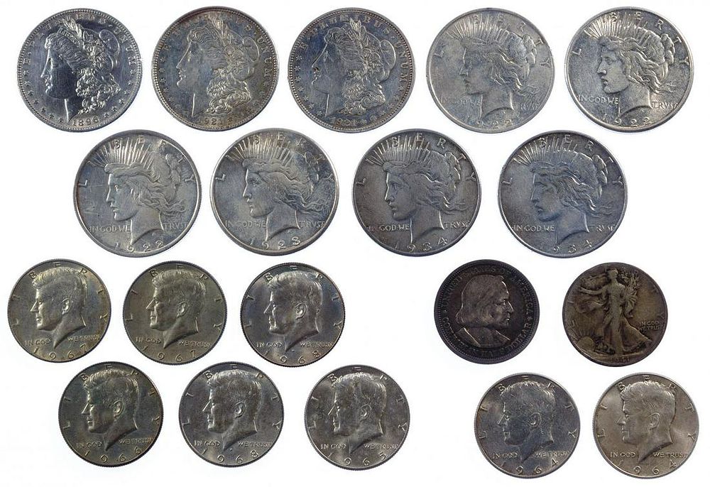 Lot 582: US Silver Coin Assortment