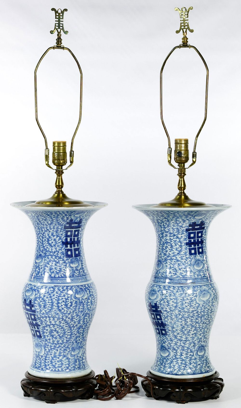 Lot 151: Chinese Blue and White Table Lamps