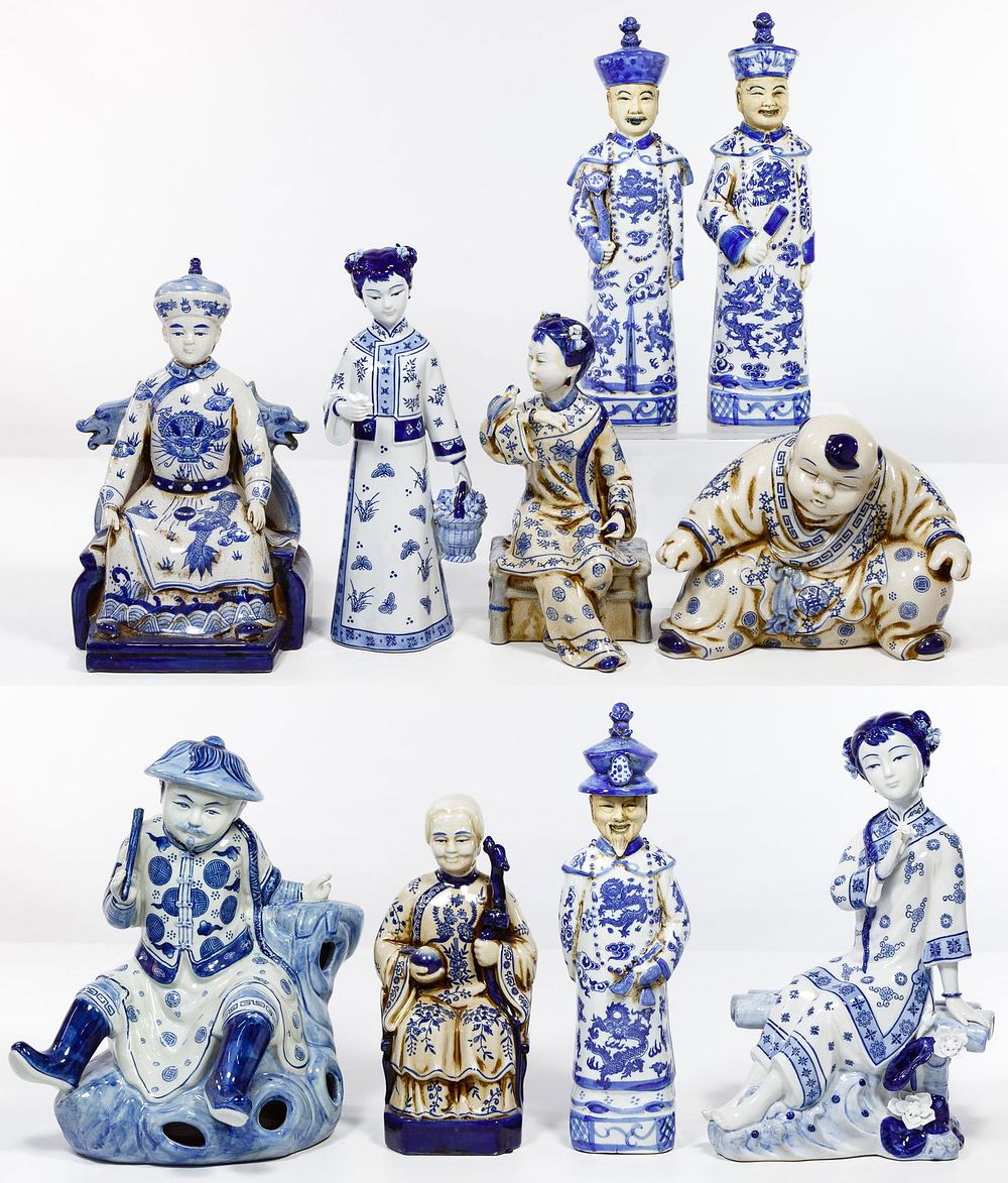 Lot 154: Asian Blue and White Porcelain Figurine Assortment