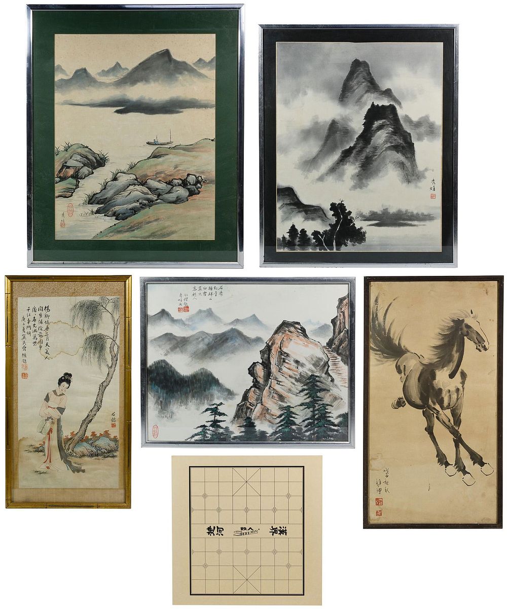 Lot 165: Asian Decorative Assortment